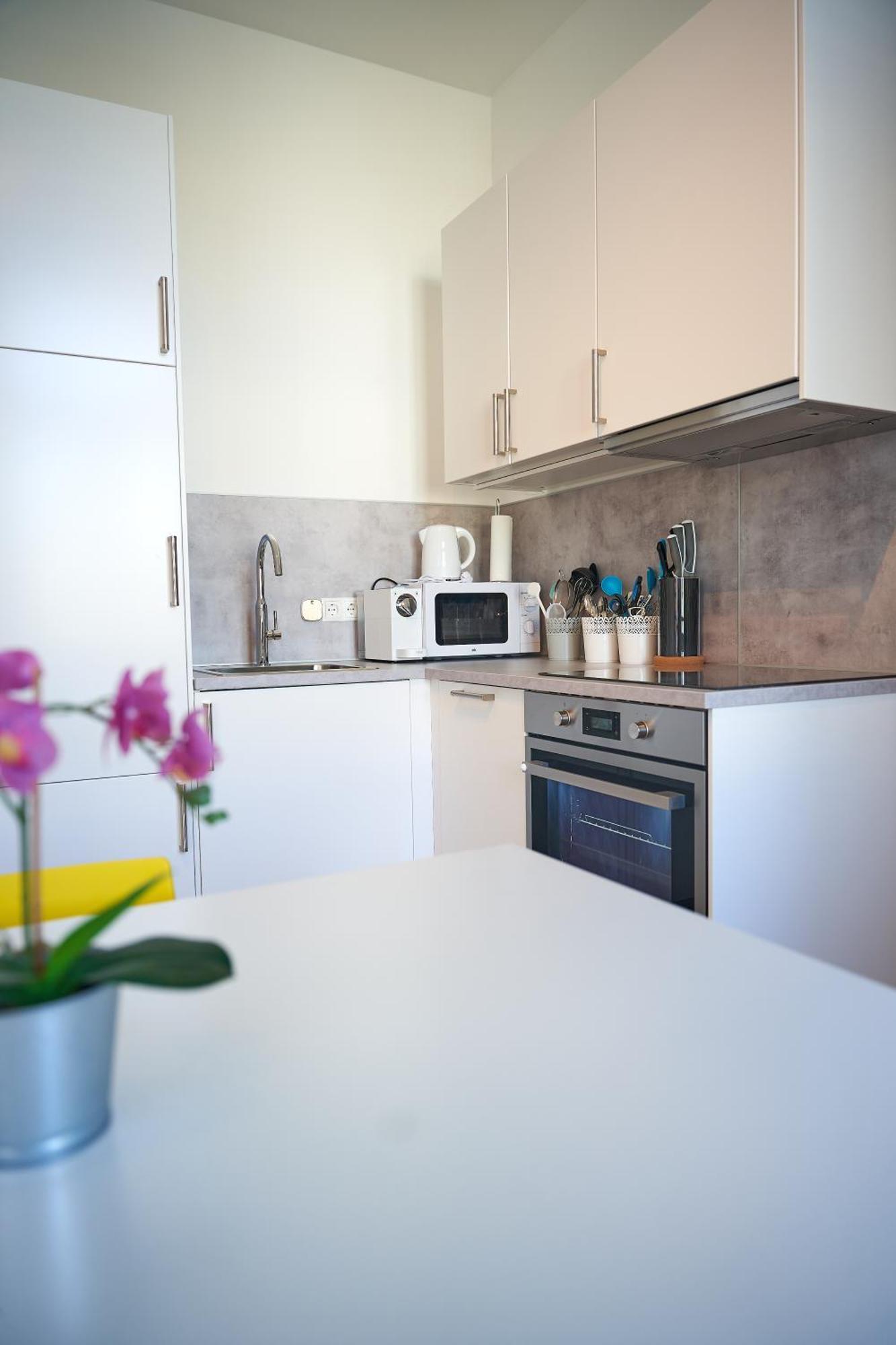 Trendy Apartment Zentral Gelegen Wina Bagian luar foto
