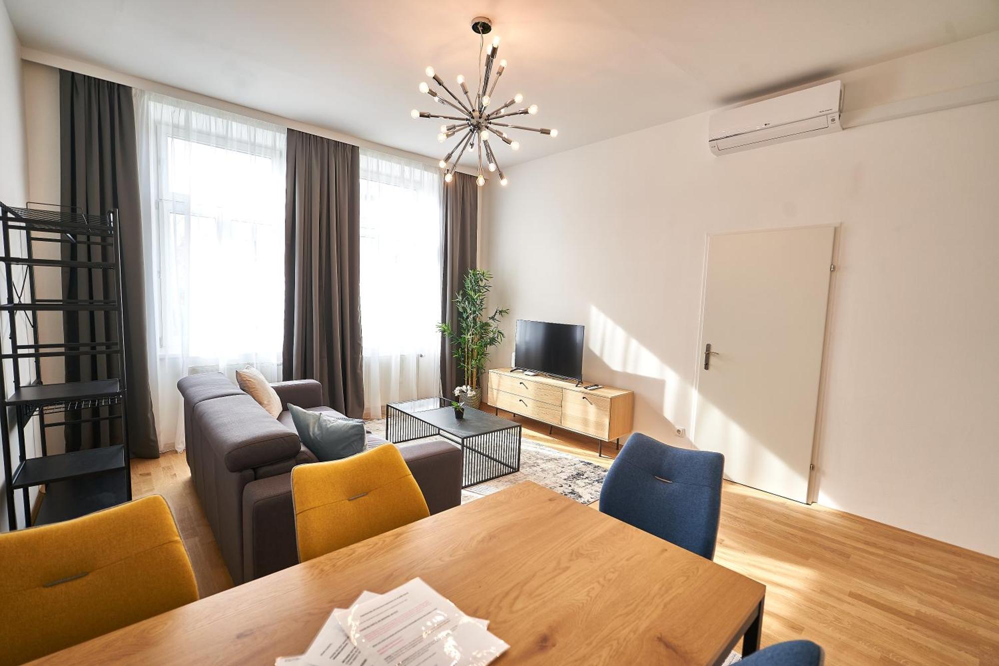 Trendy Apartment Zentral Gelegen Wina Bagian luar foto