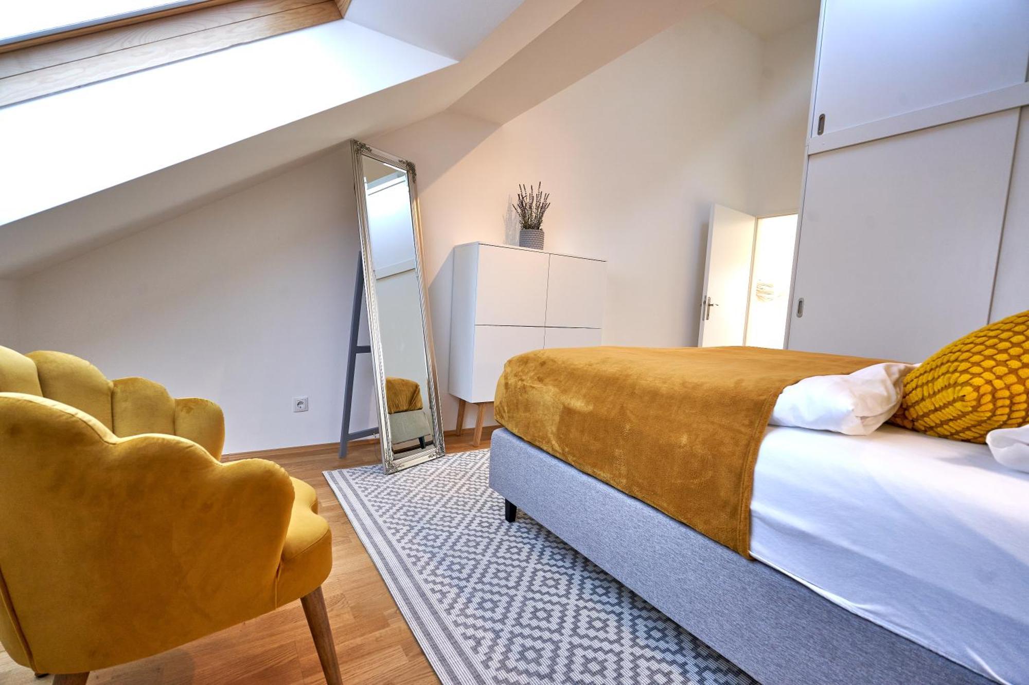 Trendy Apartment Zentral Gelegen Wina Bagian luar foto