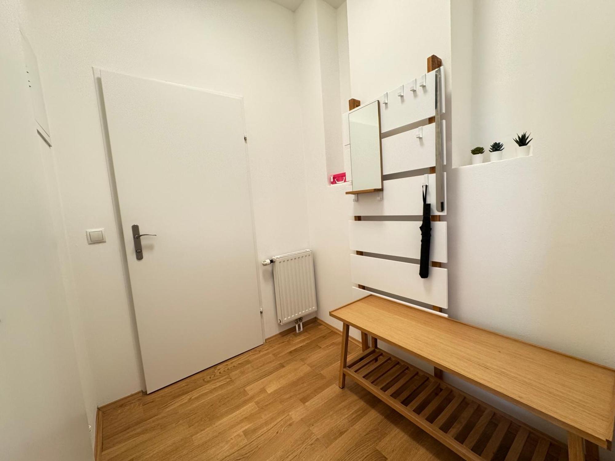 Trendy Apartment Zentral Gelegen Wina Bagian luar foto